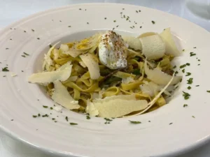 plato de pasta plana